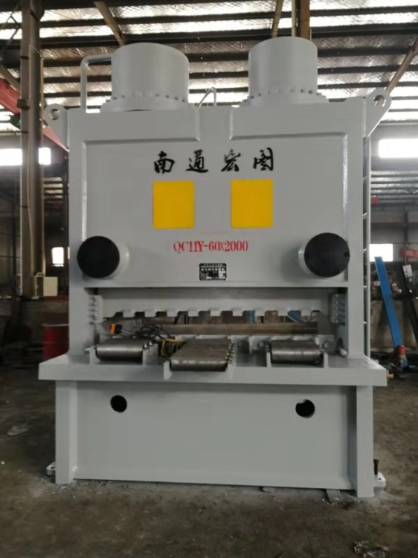 QC11Y-60×2000液压闸式剪板机